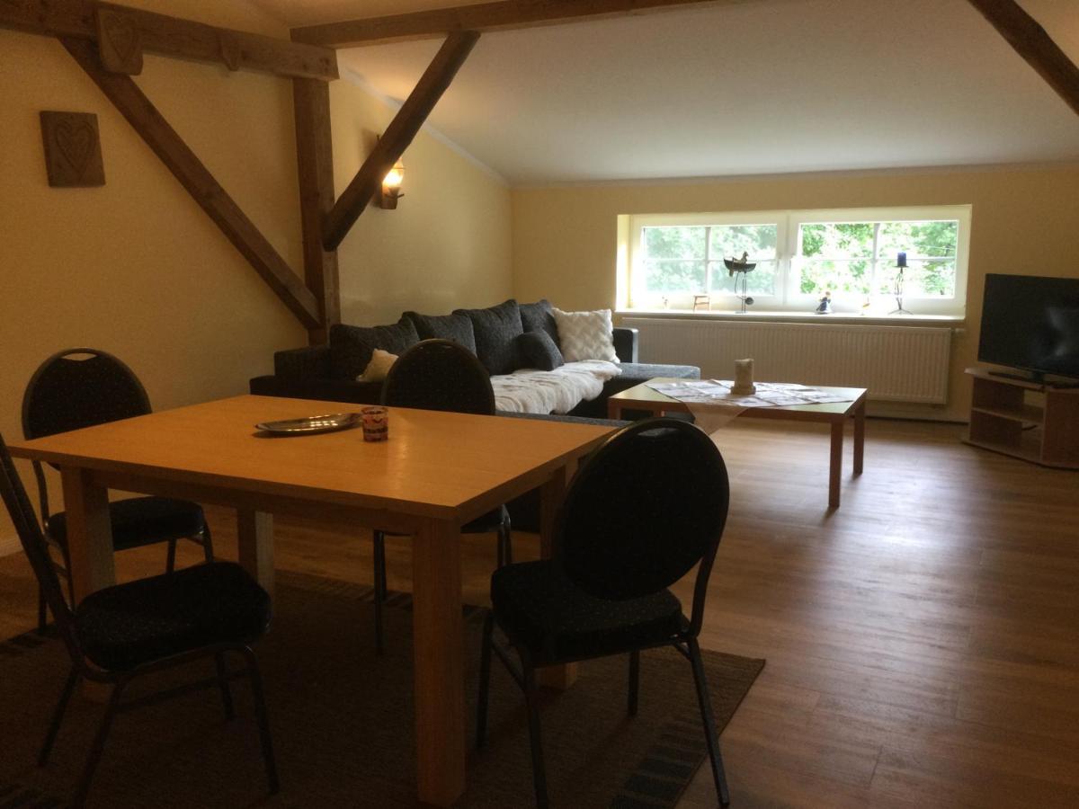 Ferienwohnung Weideglueck Osten 외부 사진